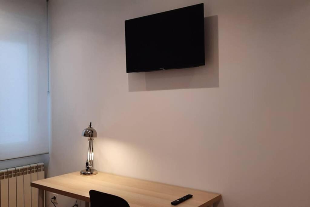 Apartamentos Milan 2 โอเบียโด ภายนอก รูปภาพ
