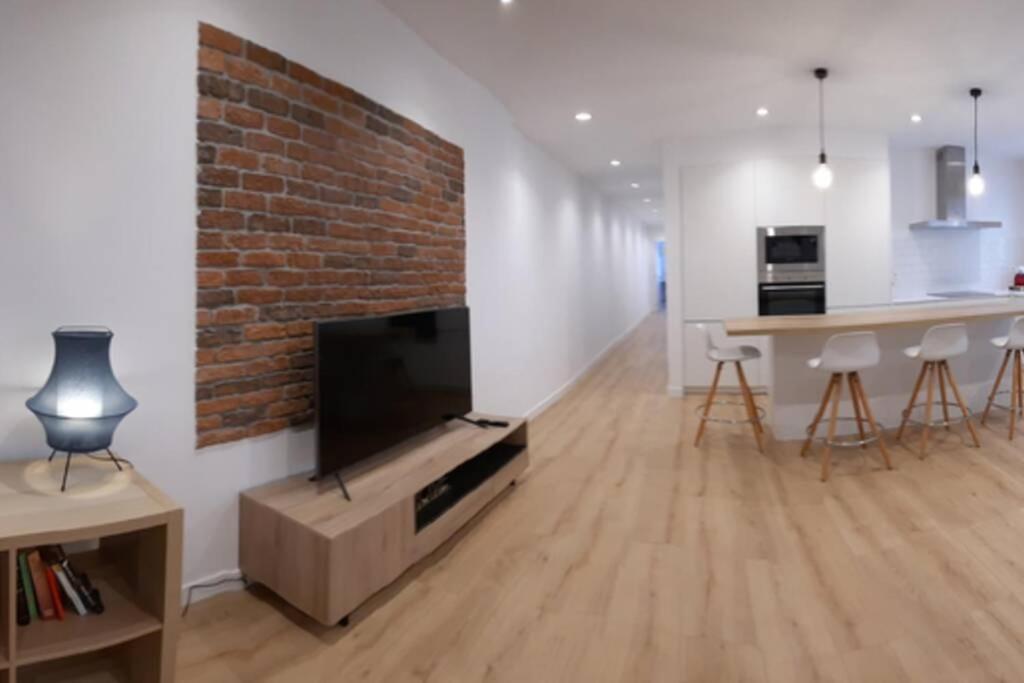 Apartamentos Milan 2 โอเบียโด ภายนอก รูปภาพ
