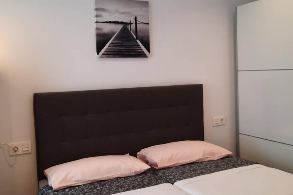 Apartamentos Milan 2 โอเบียโด ภายนอก รูปภาพ